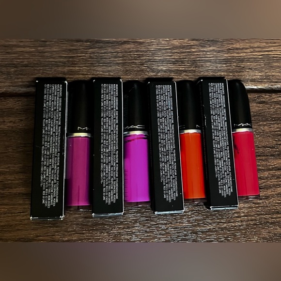 Mac Retro Matte Liquid Lipcolour Bundle - Picture 2 of 7